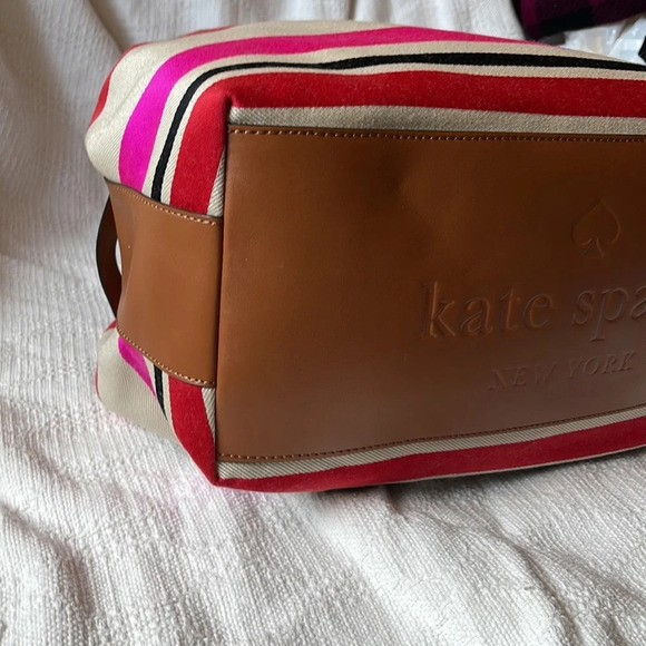 KATE SPADE - Stevie striped hobo bag ♠️🩷❤️NWT - Picture 12 of 13